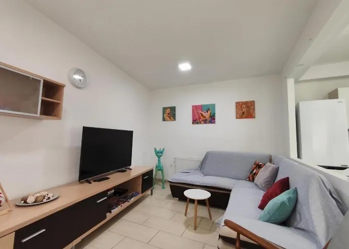 Dom wakacyjny House Emma Szybenik